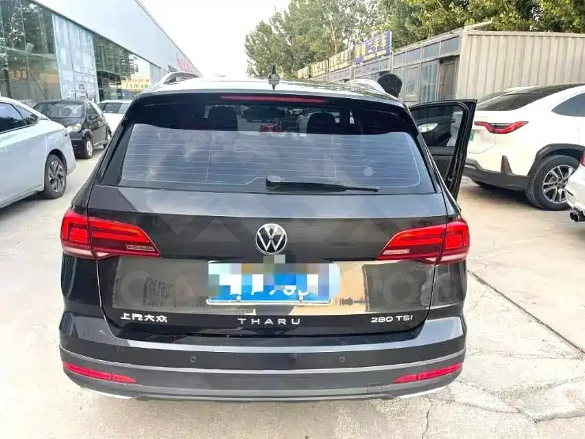 Volkswagen Tharu