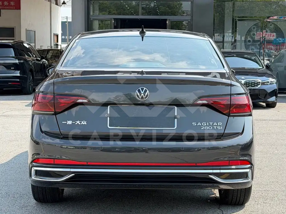 Volkswagen Sagitar