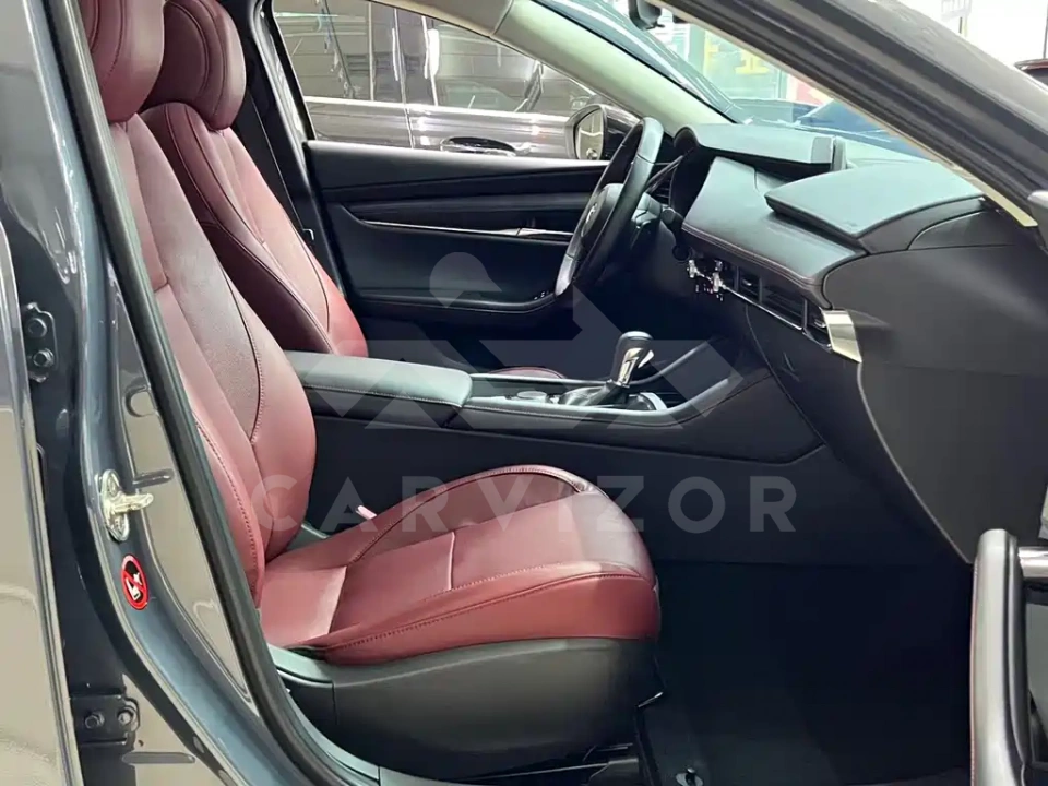 Mazda 3 Axela