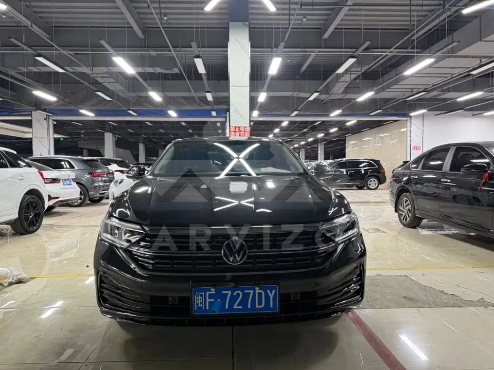 Volkswagen Sagitar