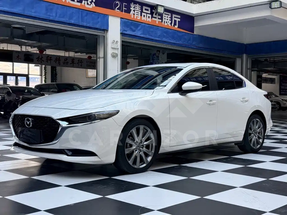 Mazda 3 Axela