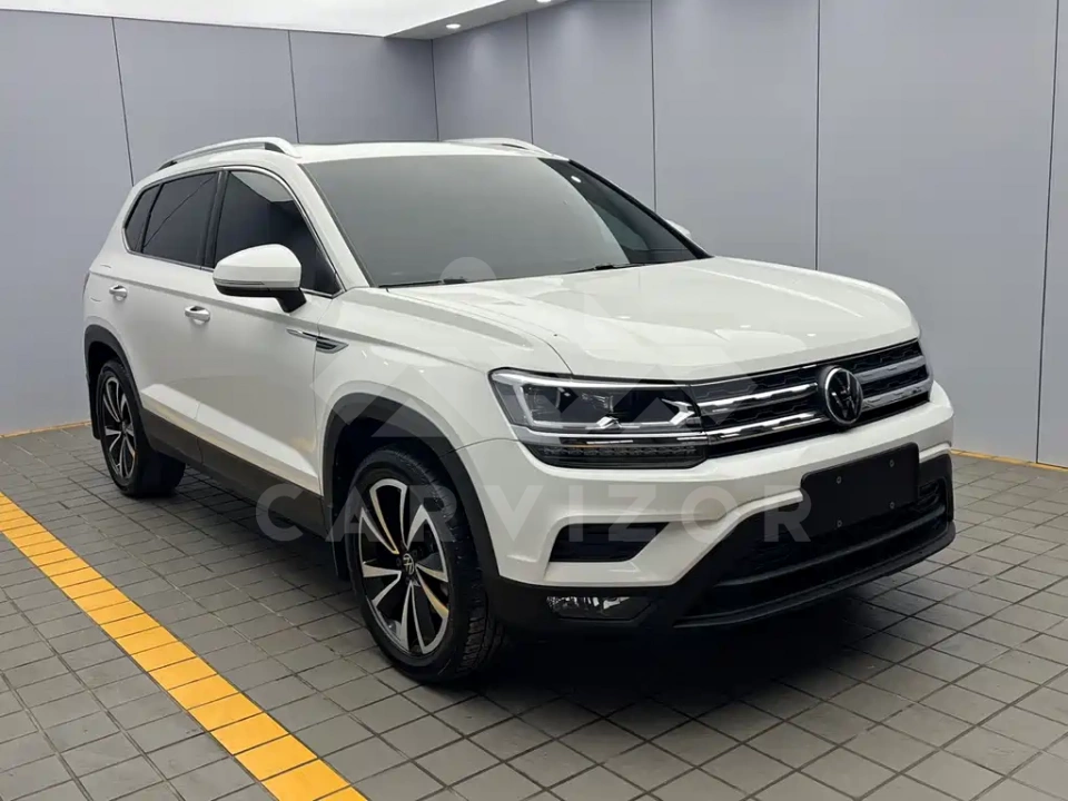 Volkswagen Tharu