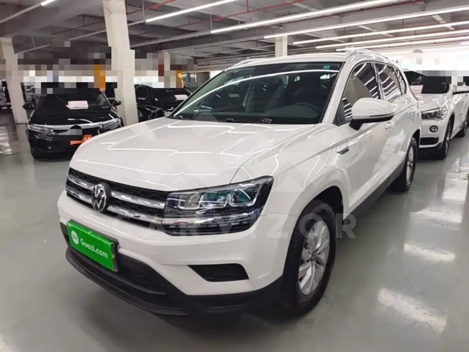 Volkswagen Tharu