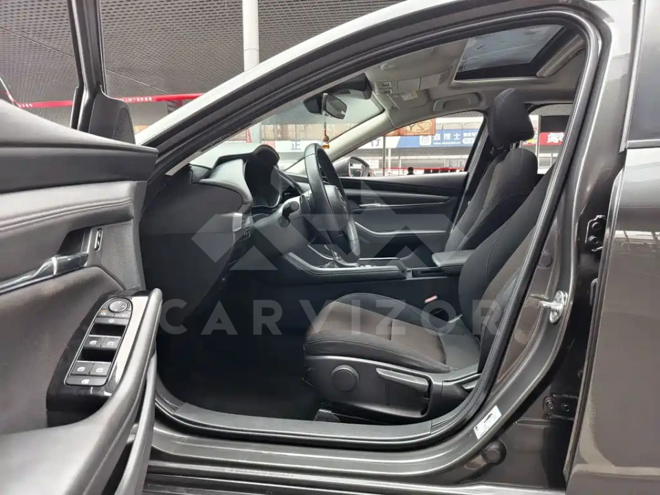 Mazda 3 Axela