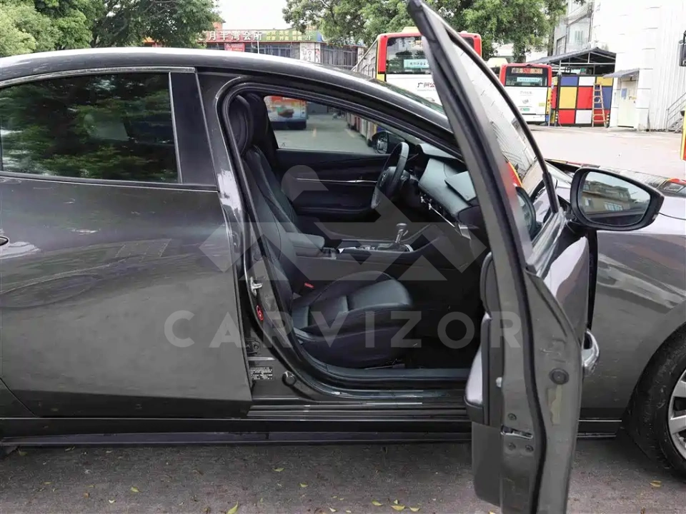 Mazda 3 Axela