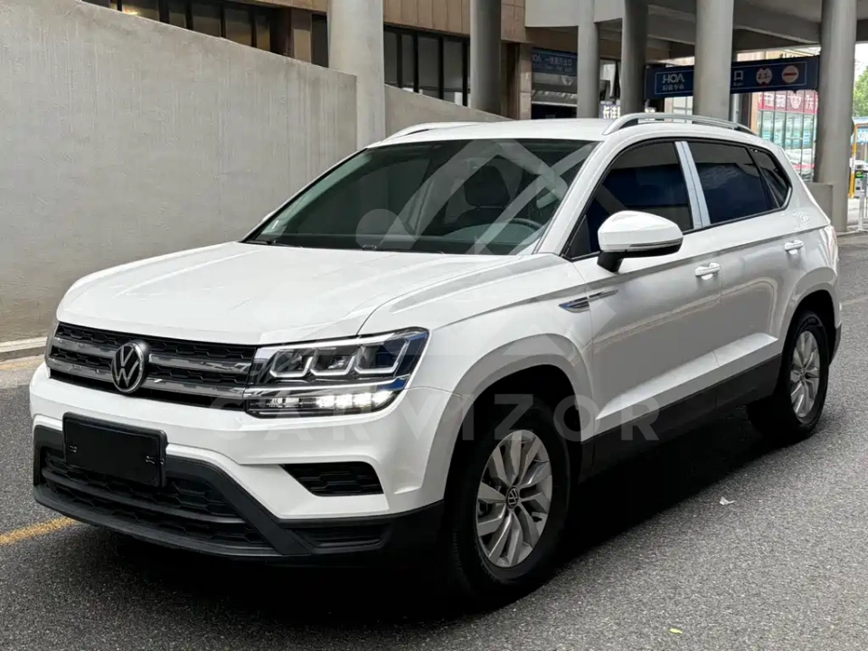 Volkswagen Tharu