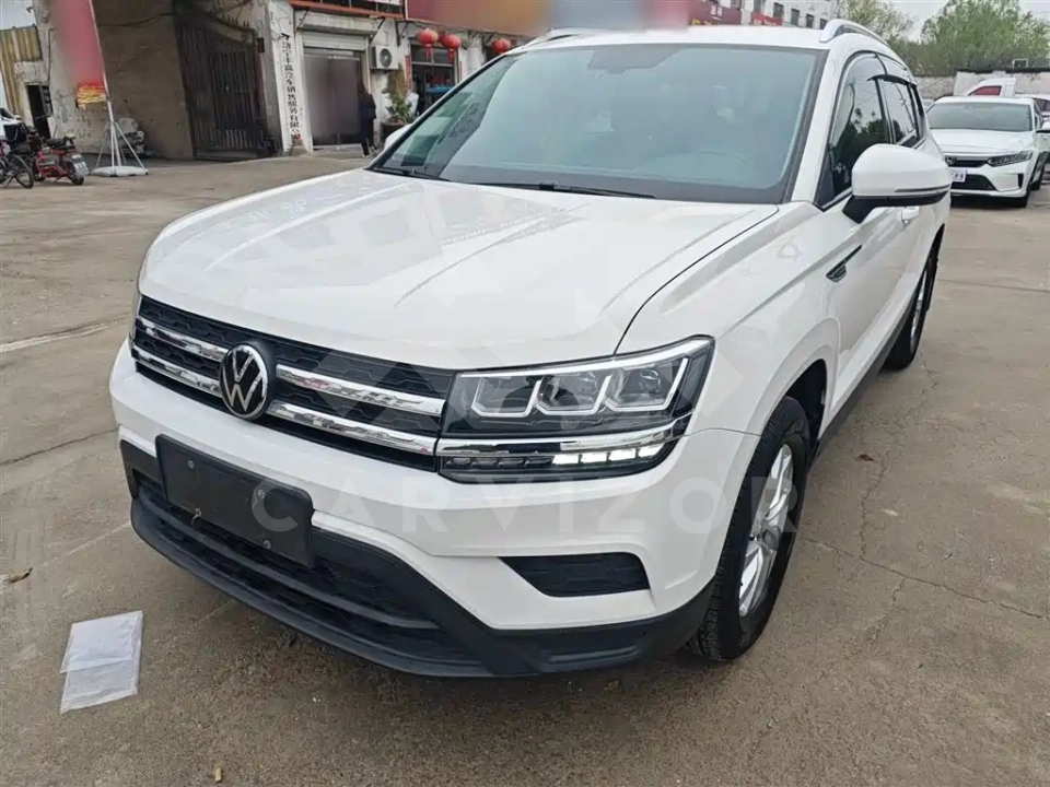 Volkswagen Tharu