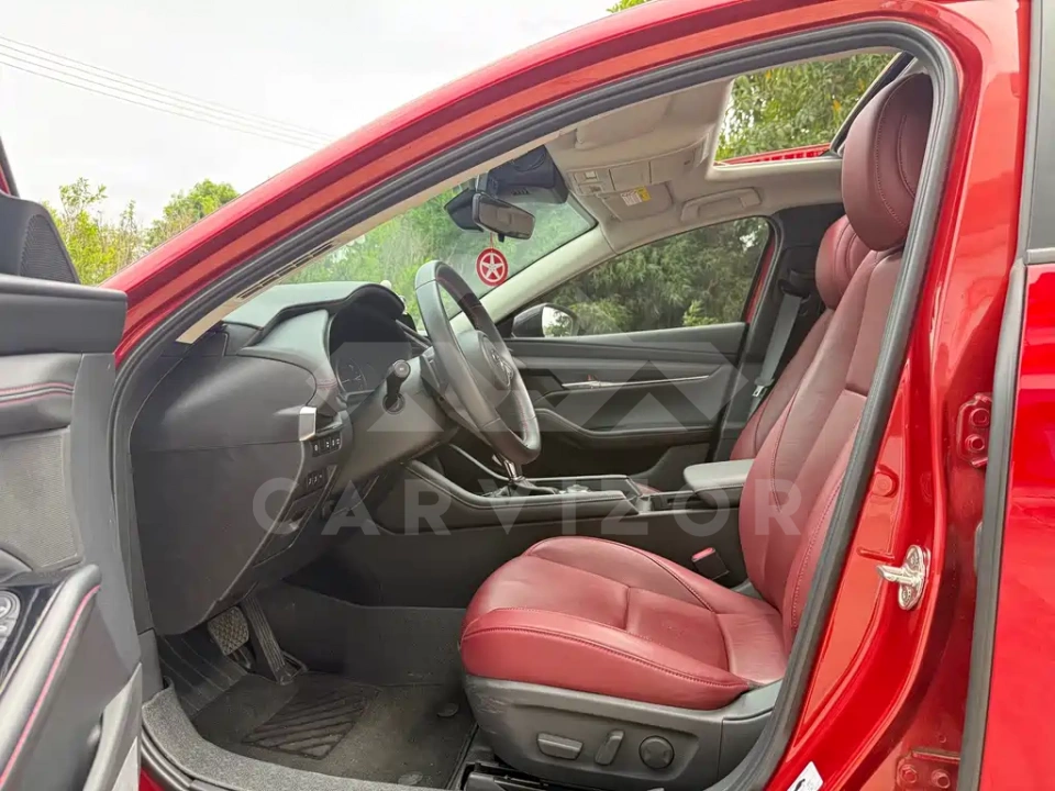 Mazda 3 Axela