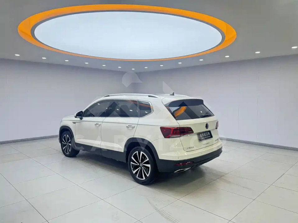 Volkswagen Tharu