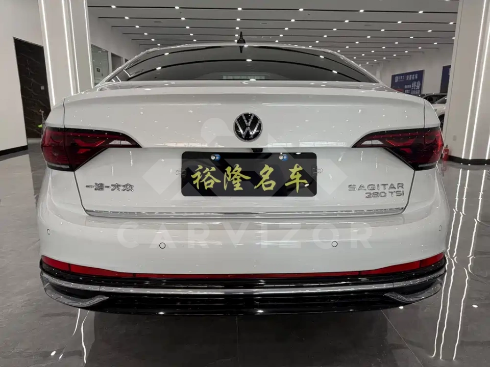 Volkswagen Sagitar