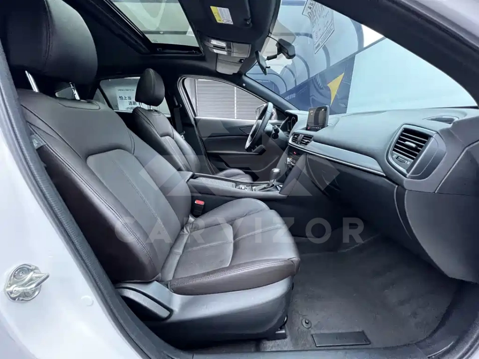 Mazda CX-4