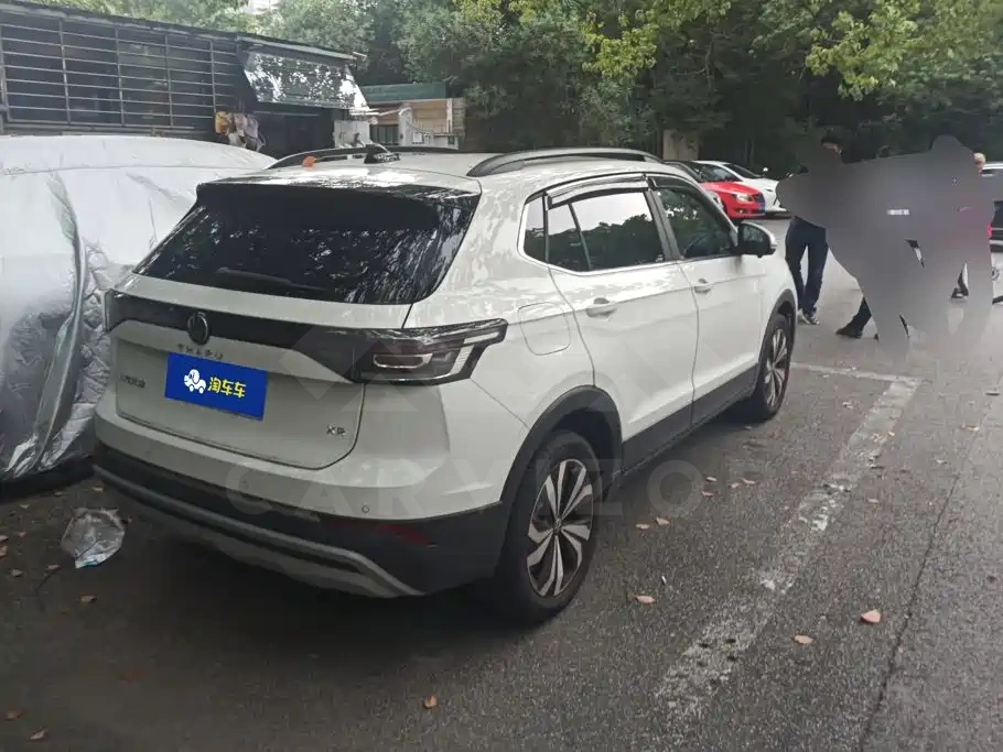 Volkswagen Tharu