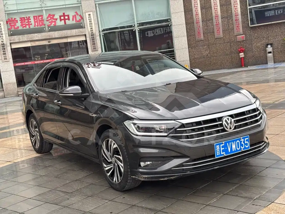 Volkswagen Sagitar