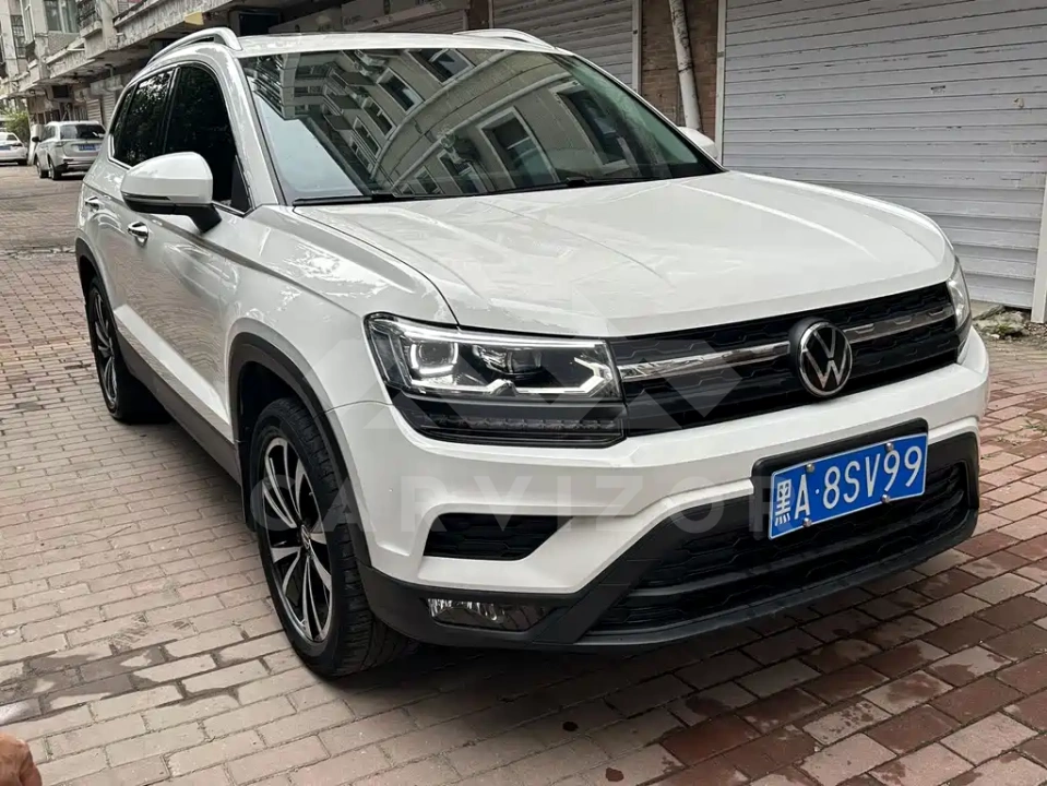 Volkswagen Tharu