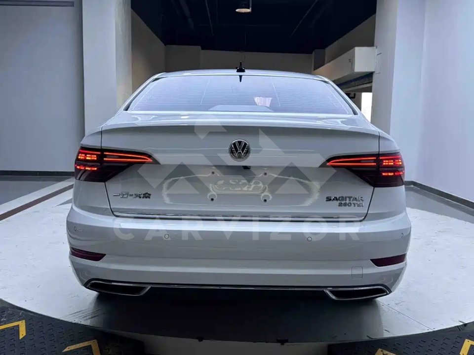 Volkswagen Sagitar