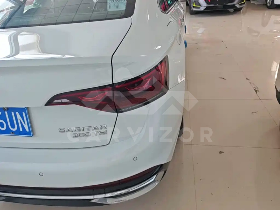 Volkswagen Sagitar