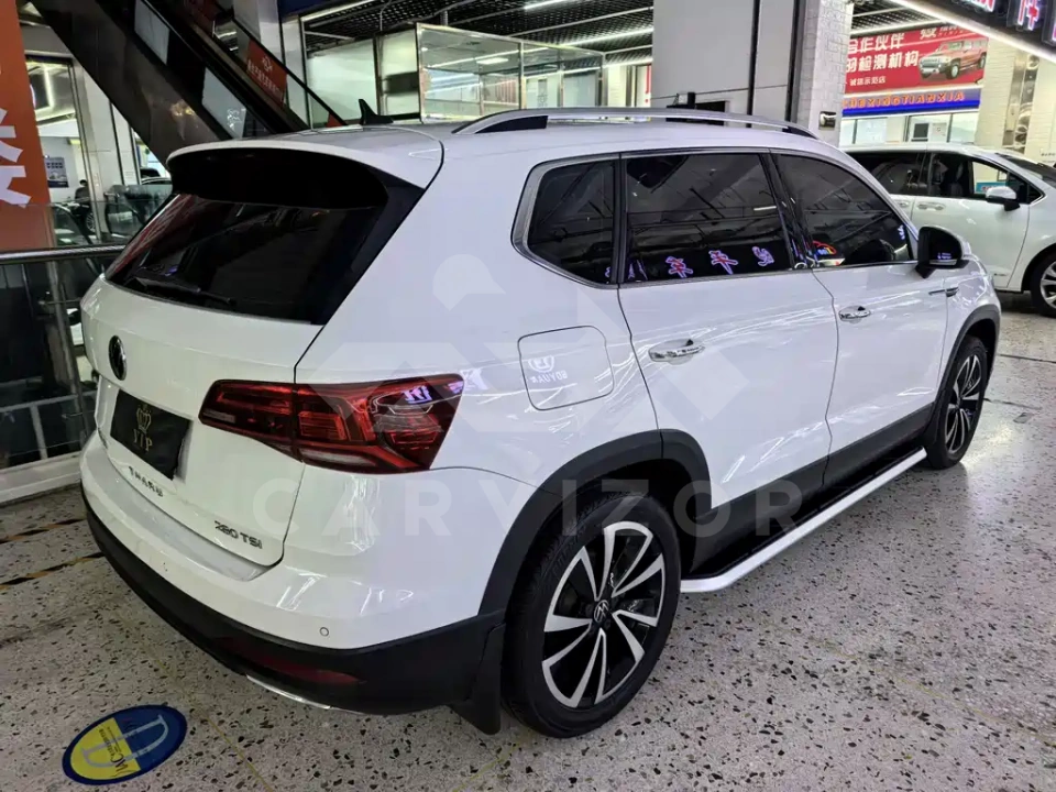 Volkswagen Tharu