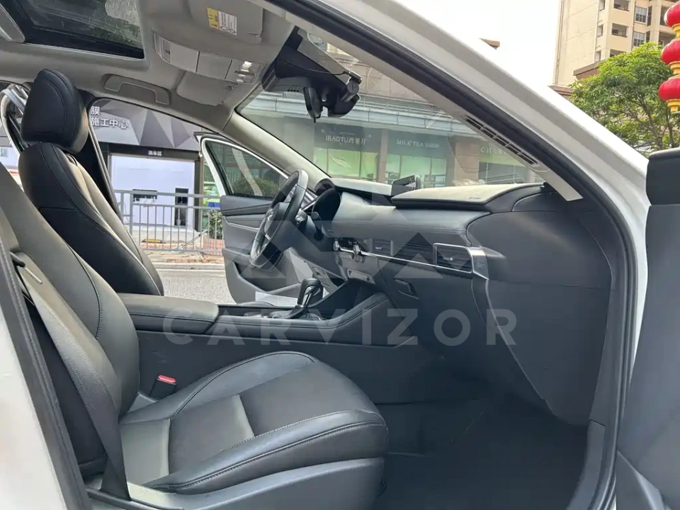 Mazda 3 Axela