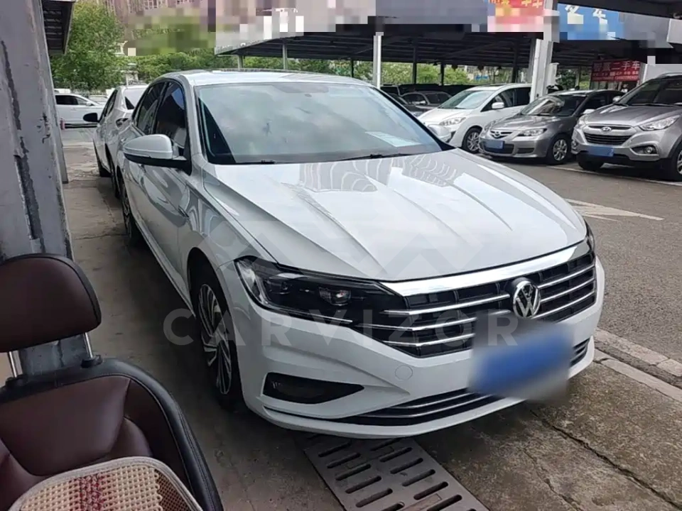 Volkswagen Sagitar