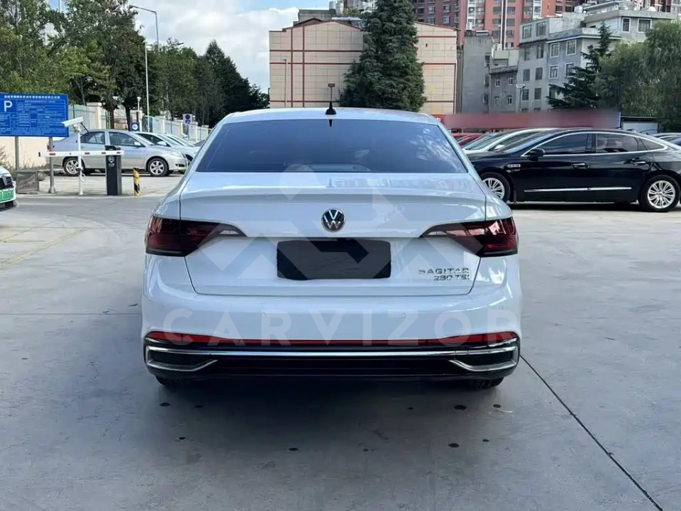 Volkswagen Sagitar
