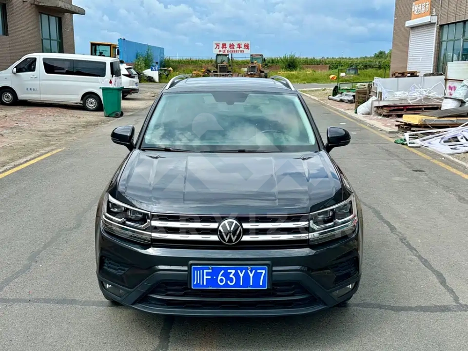 Volkswagen Tharu
