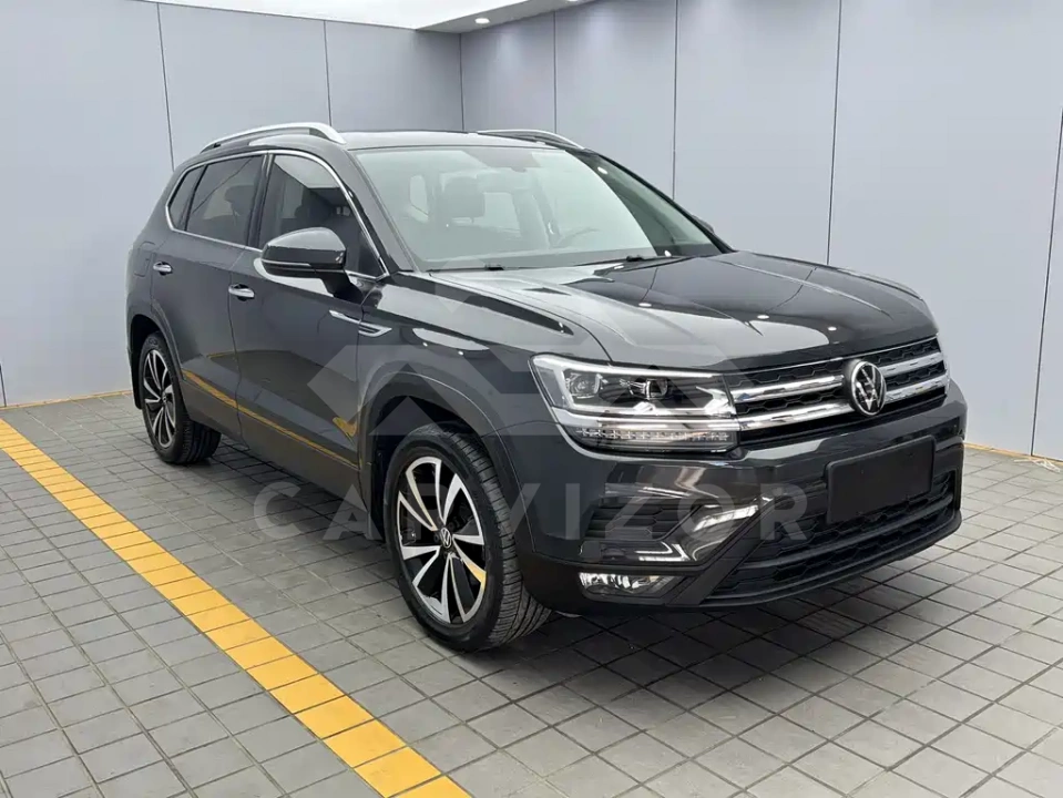 Volkswagen Tharu