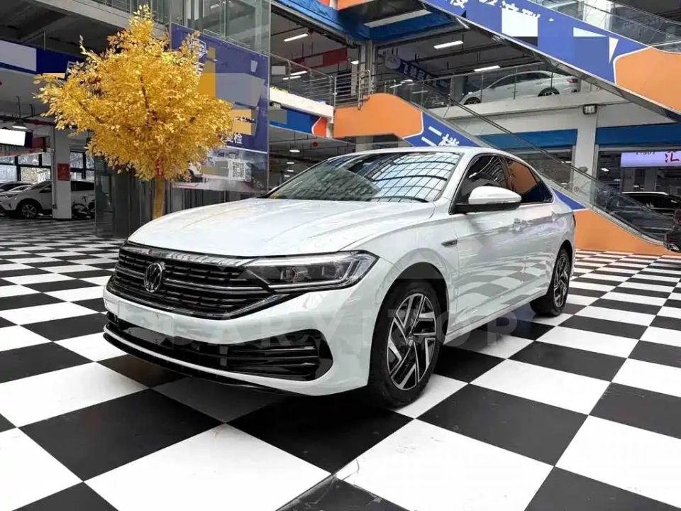 Volkswagen Sagitar