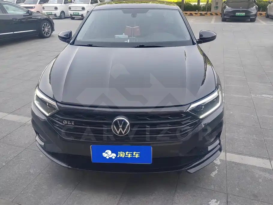 Volkswagen Sagitar