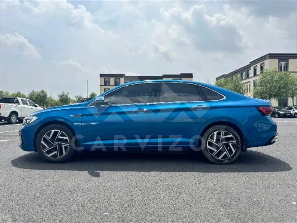 Volkswagen Sagitar