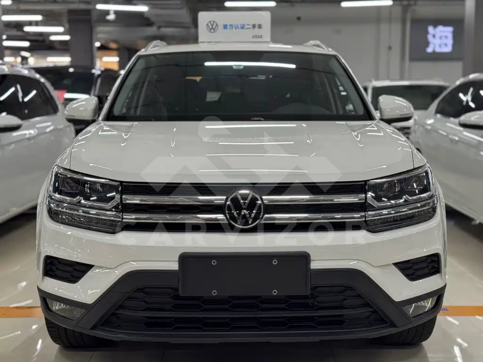Volkswagen Tharu