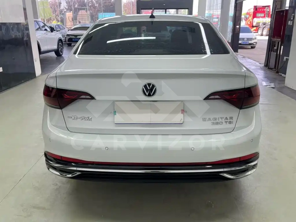 Volkswagen Sagitar