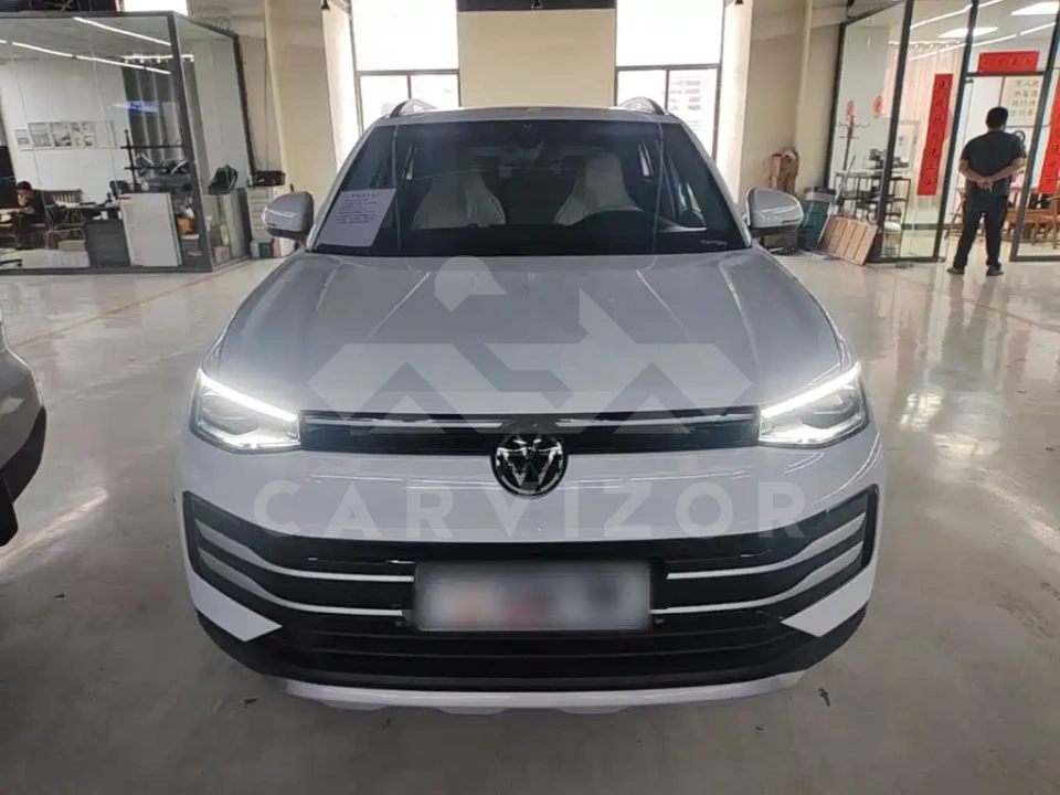 Volkswagen Tharu