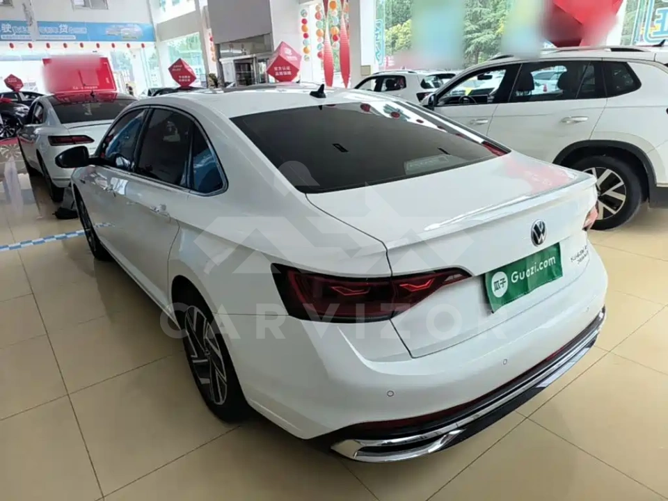 Volkswagen Sagitar