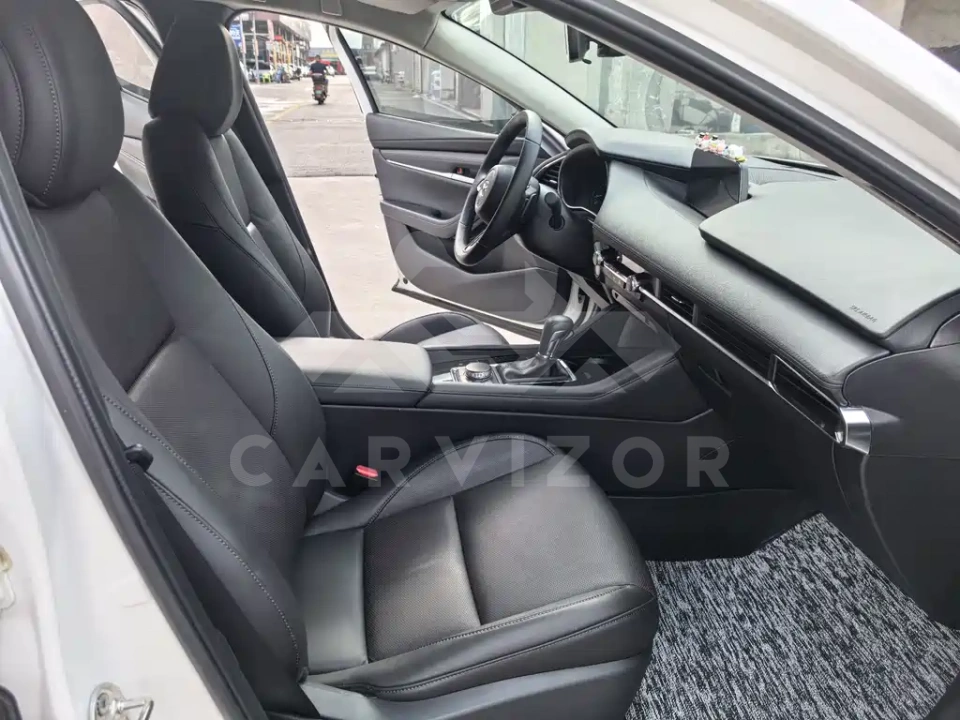 Mazda 3 Axela