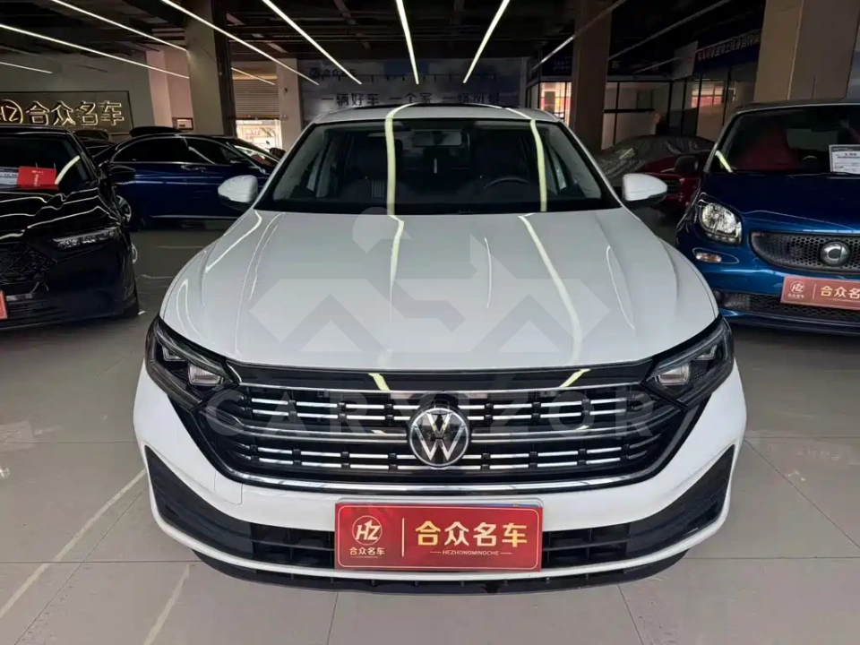 Volkswagen Sagitar