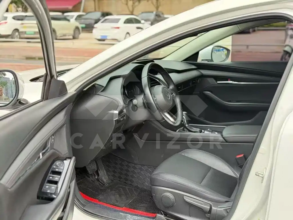Mazda 3 Axela