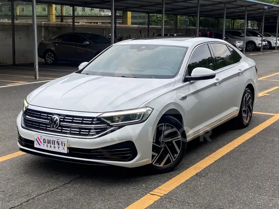 Volkswagen Sagitar