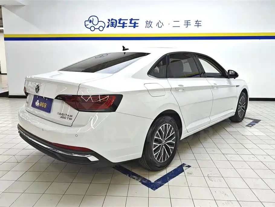 Volkswagen Sagitar