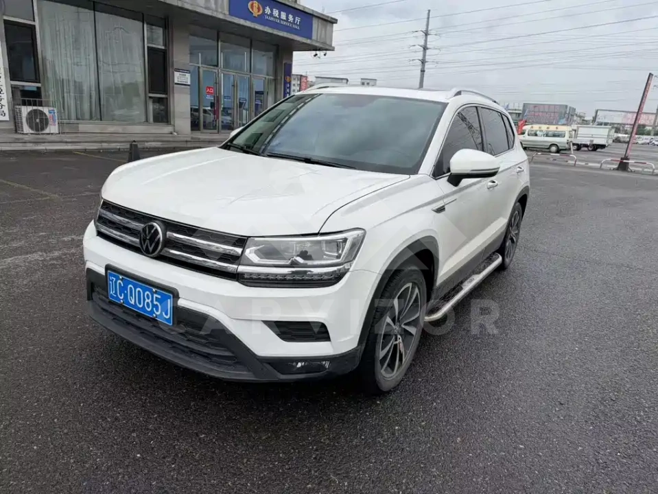 Volkswagen Tharu
