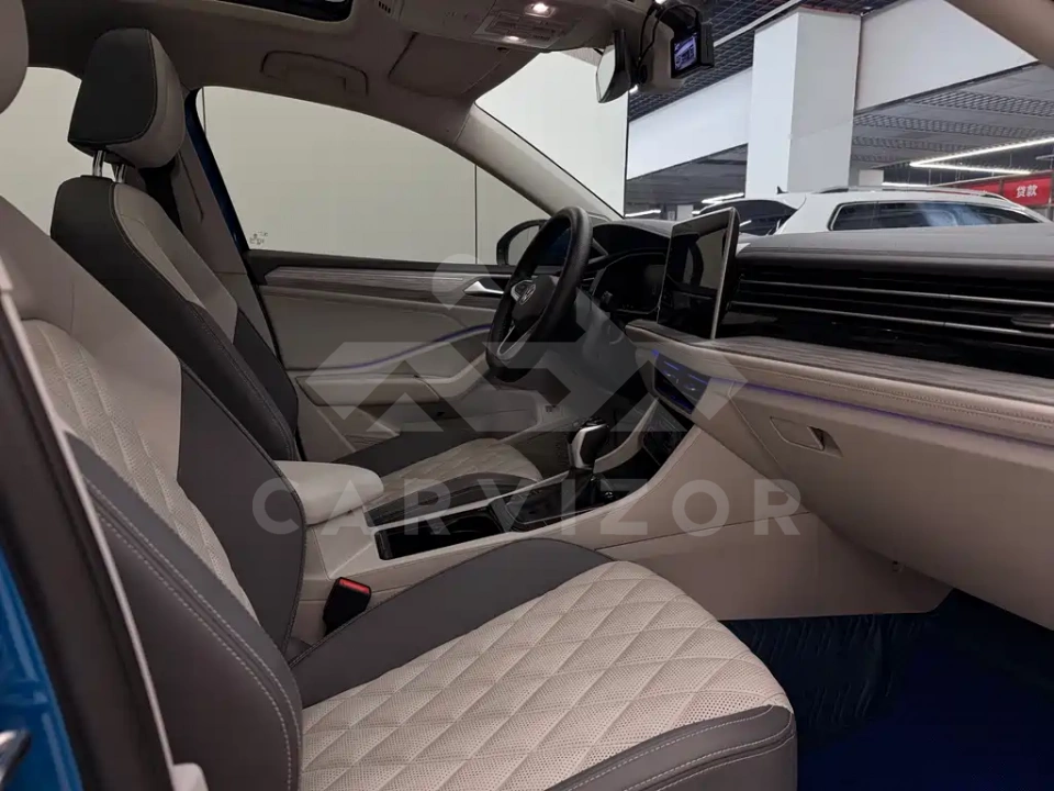 Volkswagen Sagitar