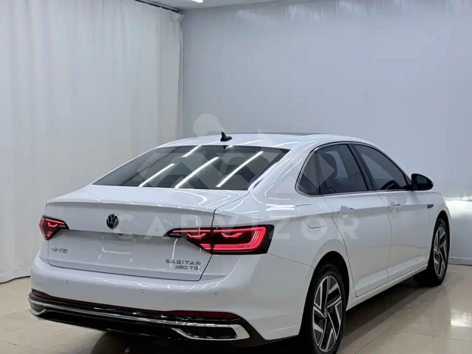 Volkswagen Sagitar