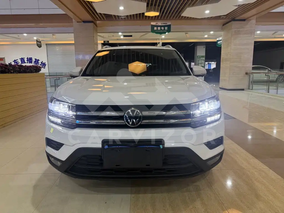 Volkswagen Tharu