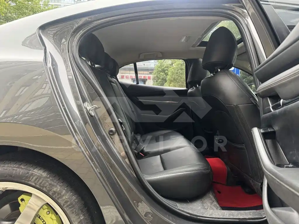 Mazda 3 Axela