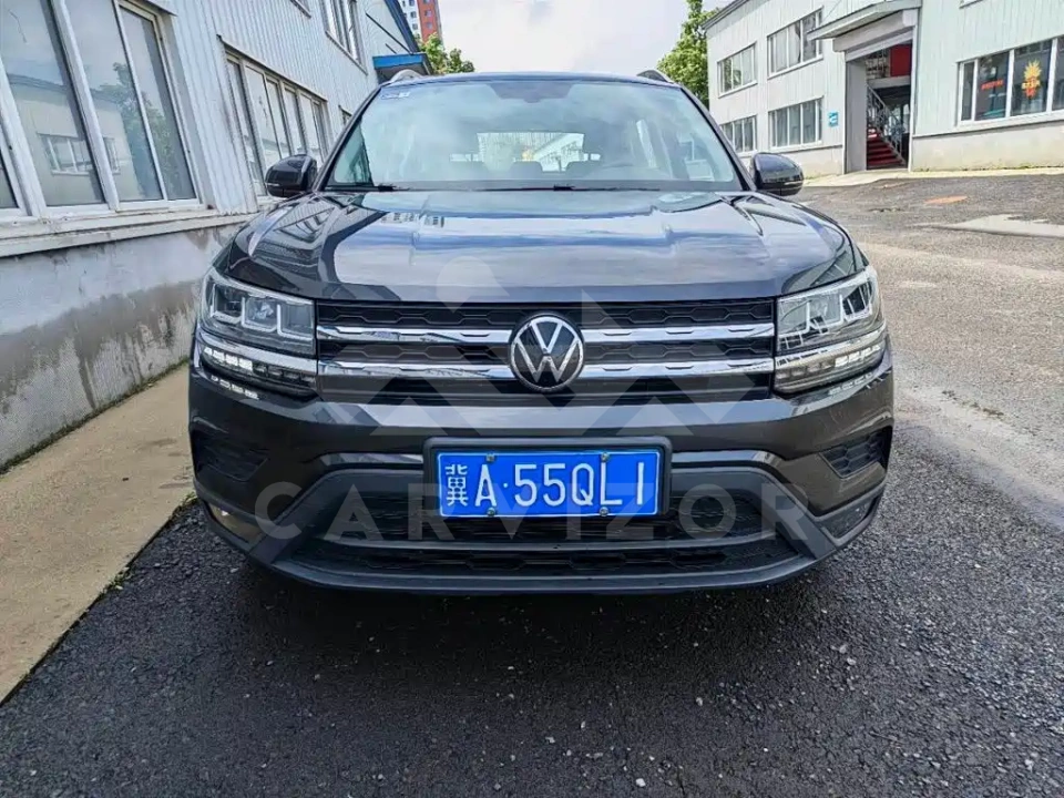 Volkswagen Tharu