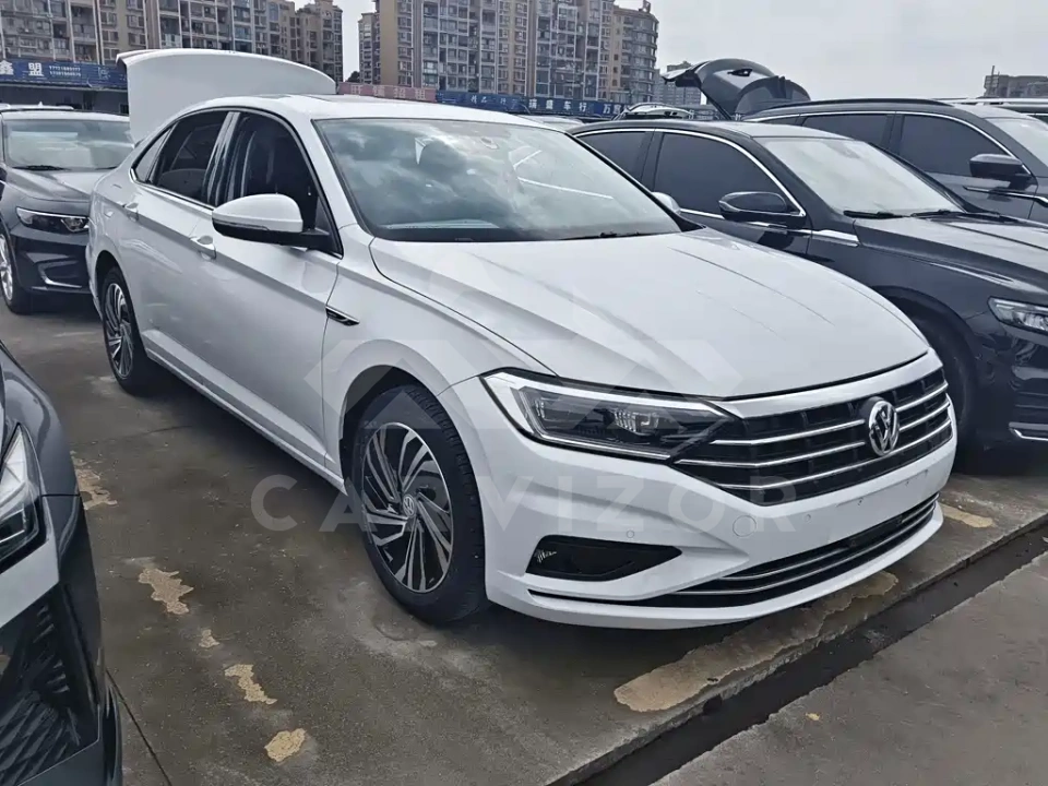Volkswagen Sagitar