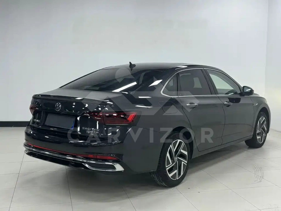 Volkswagen Sagitar