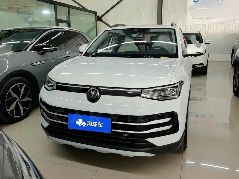 Volkswagen Tharu