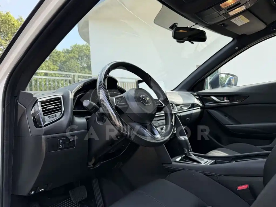 Mazda CX-4