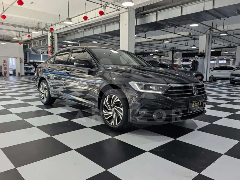 Volkswagen Sagitar
