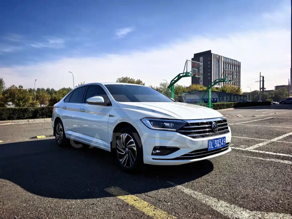 Volkswagen Sagitar